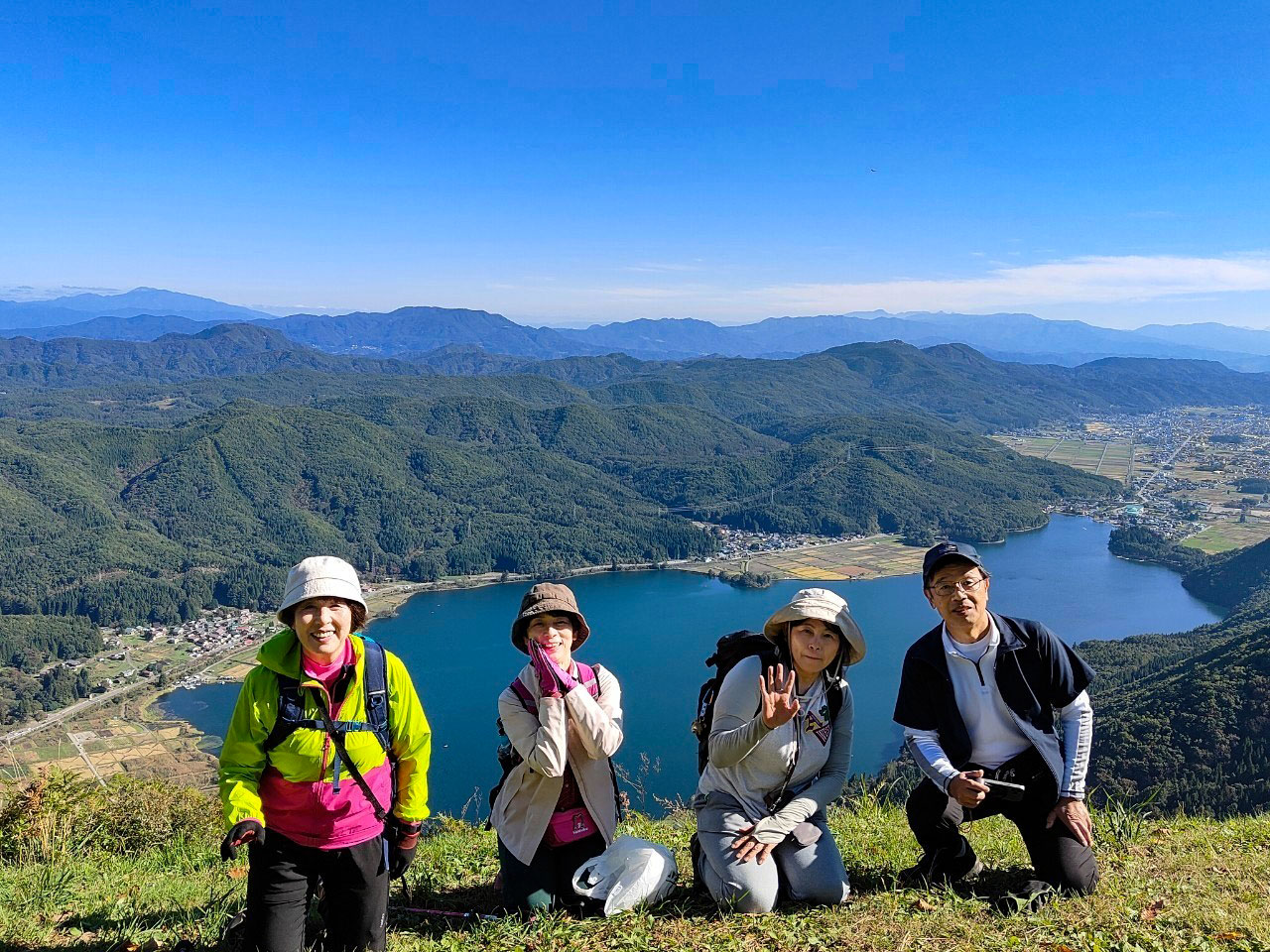 保護中: 小熊山　(2024.10.21)